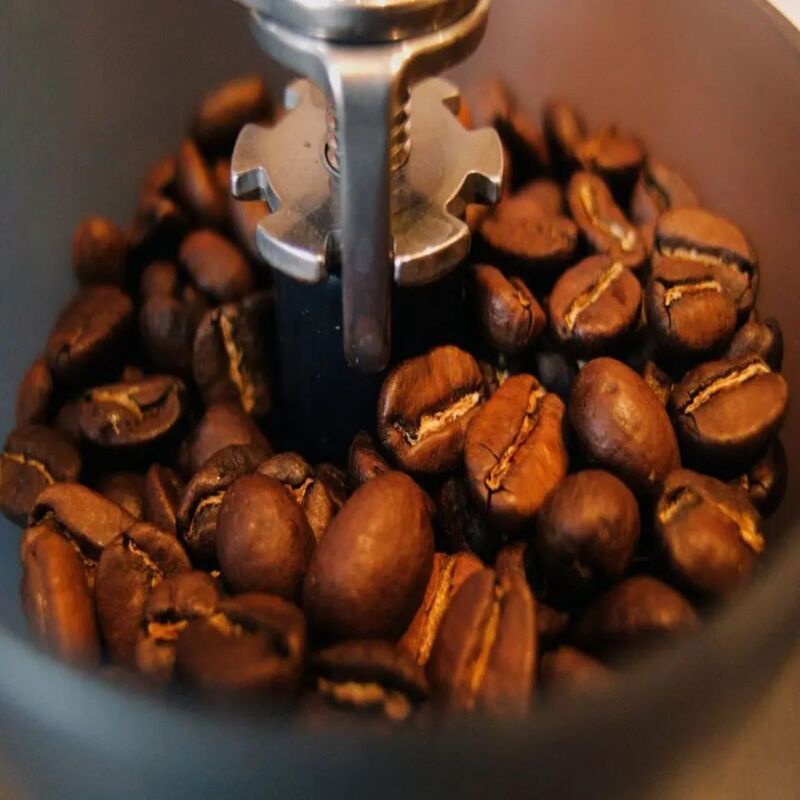 grinding coffee beans without a coffee grinder