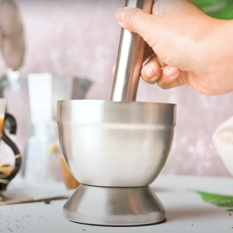 grinding coffee beans without a coffee grinder