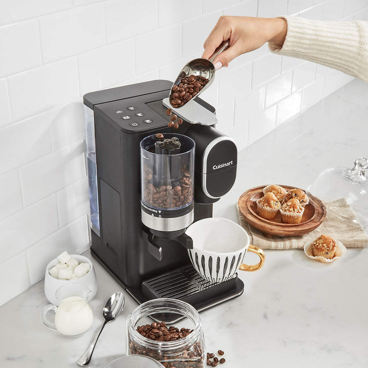 coffee maker with grinder